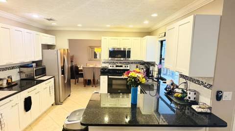 757 SE Lighthouse Avenue, Port St. Lucie FL - photo 6 of 16