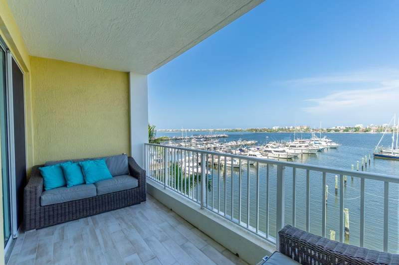 3 bedroom Condominium at 806 E Windward Way #424, Moorings At Lantana Condo 3, Lantana — photo 4