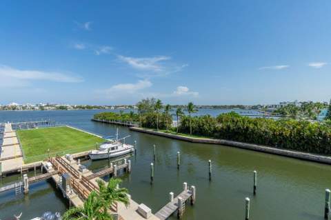 806 E Windward Way #424, Lantana FL - photo 21 of 48