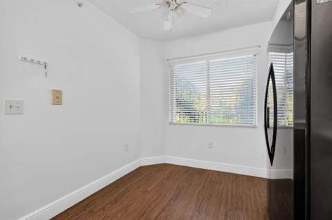 1301 SW 142nd Avenue #214H, Pembroke Pines FL - photo 10 of 32
