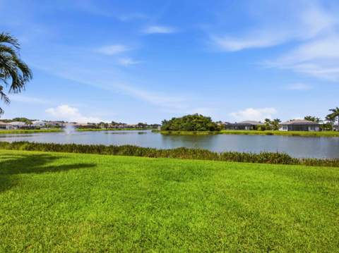 7723 Monarch Court, Delray Beach FL - photo 23 of 82