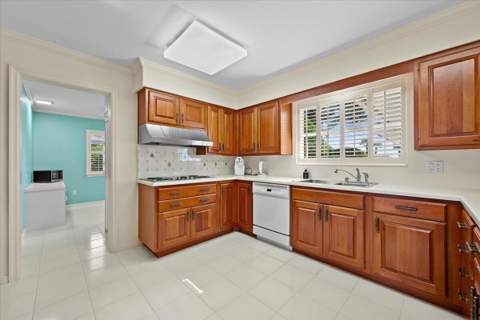 1000 Country Club Drive, North Palm Beach FL - photo 12 of 59