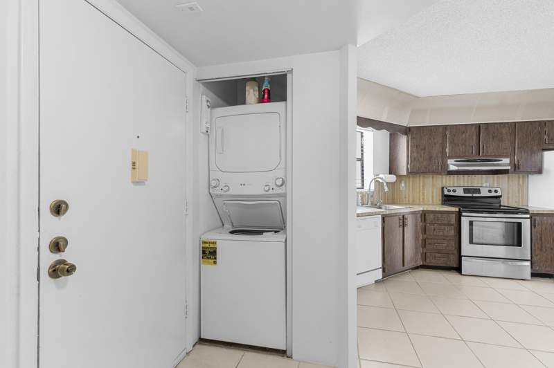 2 bedroom Condominium at 6555 W Broward Boulevard #409, Plantation Club C Condo, Plantation — photo 2