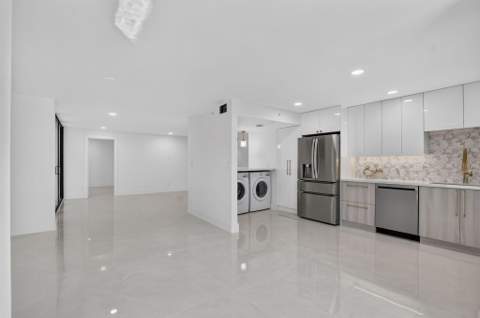 7847 Lakeside Boulevard #1021, Boca Raton FL - photo 9 of 55
