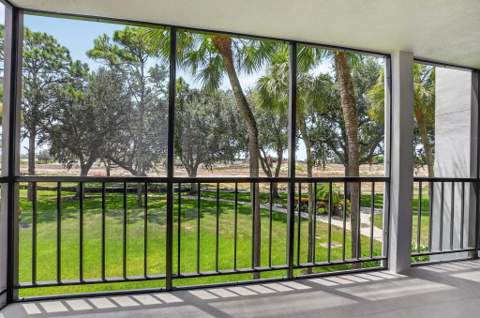 7847 Lakeside Boulevard #1021, Boca Raton FL - photo 6 of 55