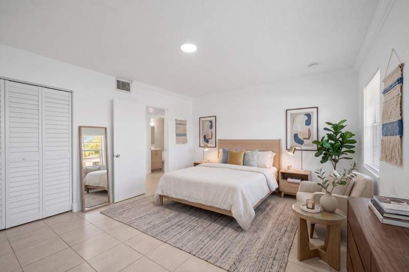 2 bedroom Condominium at 110 SE 2nd Street #103, Sevilla Palace At Hallandale, Hallandale Beach — photo 4