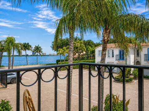 1145 Lake Shore Drive #206, Lake Park FL - photo 13 of 43