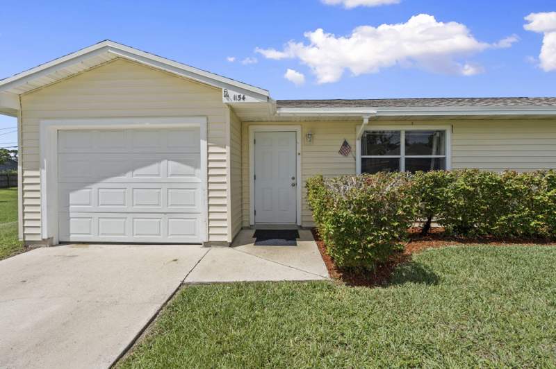2 bedroom Single Family Residence at 1154 SE Preston Lane, Port St Lucie Section 3, Port St. Lucie — photo 4