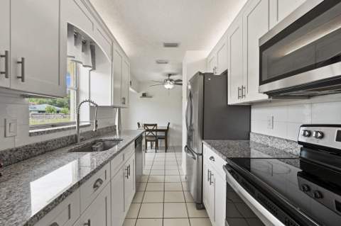 1154 SE Preston Lane, Port St. Lucie FL - photo 12 of 30