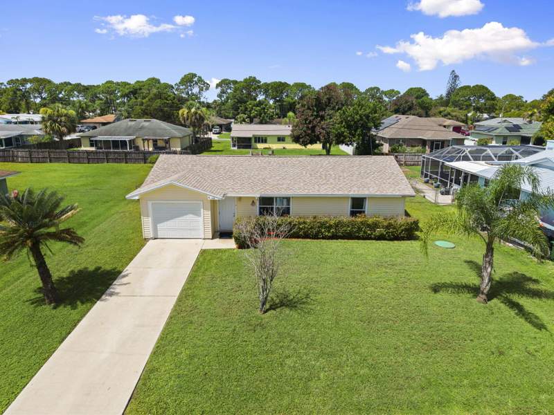 2 bedroom Single Family Residence at 1154 SE Preston Lane, Port St Lucie Section 3, Port St. Lucie — photo 3