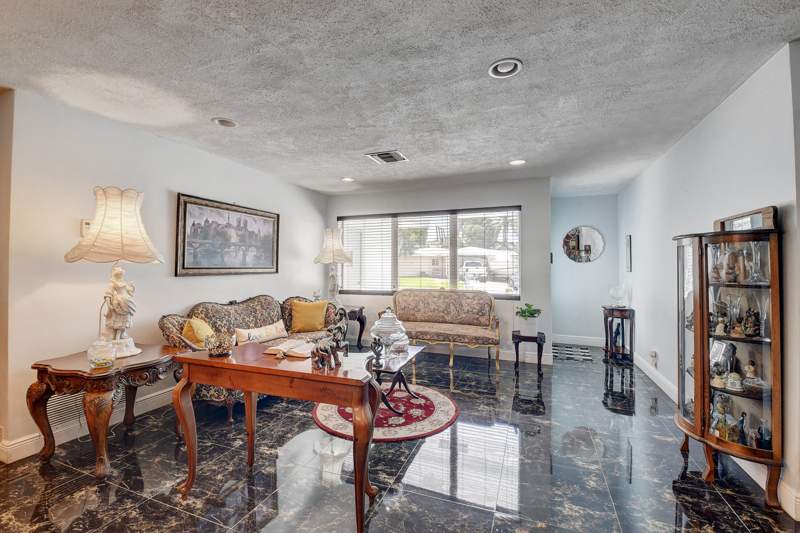 4 bedroom Single Family Residence at 2815 SW 9th Street, Forest Hills, Boynton Beach — photo 5