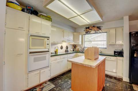 2815 SW 9th Street, Boynton Beach FL - photo 13 of 33