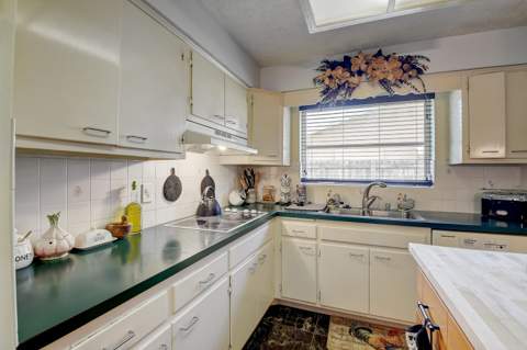 2815 SW 9th Street, Boynton Beach FL - photo 15 of 33