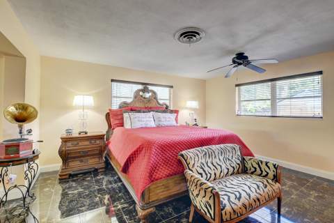 2815 SW 9th Street, Boynton Beach FL - photo 19 of 33