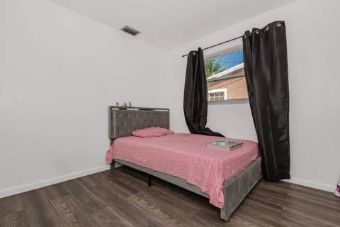 3611 NW 40th Court, Lauderdale Lakes FL - photo 18 of 28