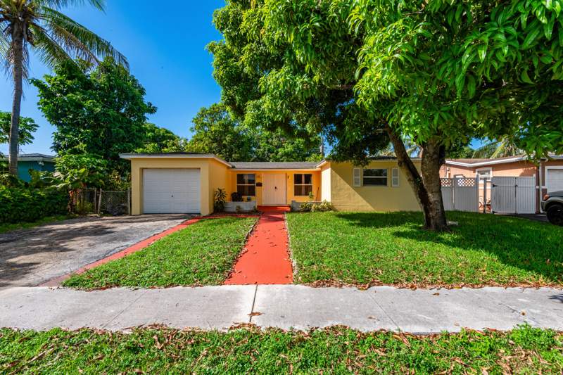 3 bedroom Single Family Residence at 3611 NW 40th Court, Oriole Estates Sec 3, Lauderdale Lakes — photo 3