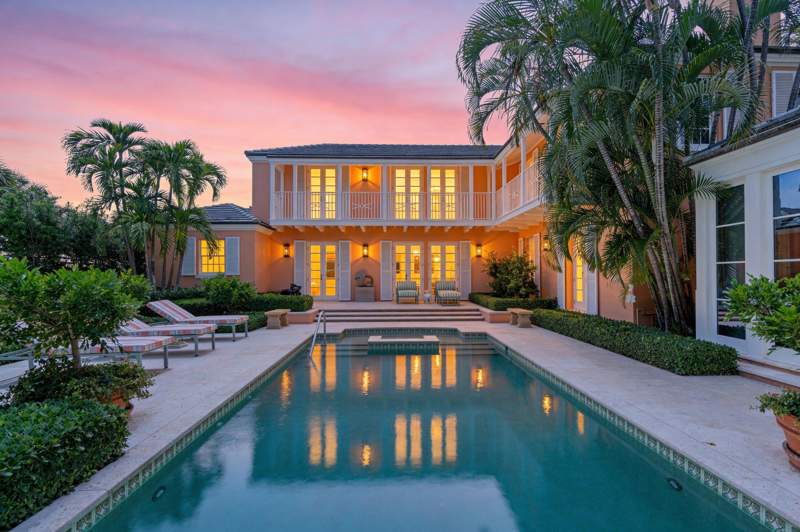 4 bedroom Single Family Residence at 198 Via Marina, Singer, Palm Beach — photo 4