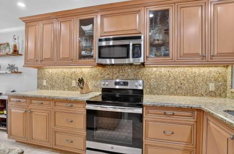 21616 Guadalajara Avenue, Boca Raton FL - photo 9 of 65