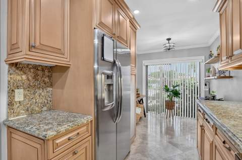 21616 Guadalajara Avenue, Boca Raton FL - photo 11 of 65