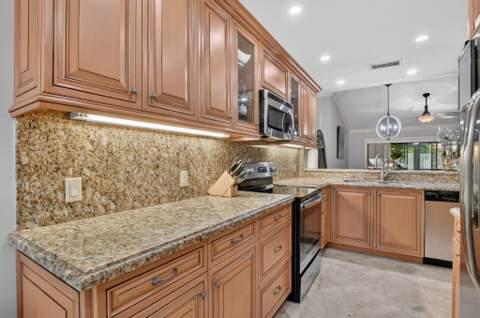 21616 Guadalajara Avenue, Boca Raton FL - photo 15 of 65