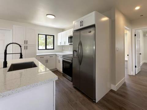 1795 Lauderdale Manor Drive, Fort Lauderdale FL - photo 7 of 24