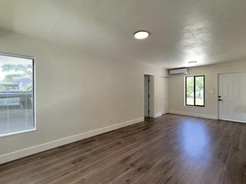 1795 Lauderdale Manor Drive, Fort Lauderdale FL - photo 9 of 24