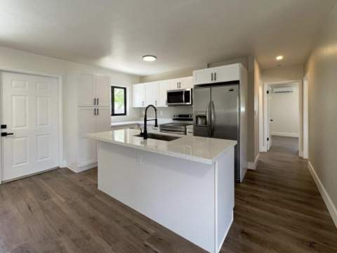 1795 Lauderdale Manor Drive, Fort Lauderdale FL - photo 16 of 24