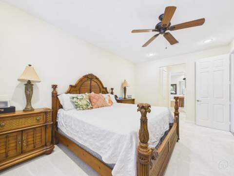 7059 Maidstone Drive, Port St. Lucie FL - photo 18 of 39