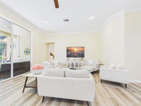 7059 Maidstone Drive, Port St. Lucie FL - photo 13 of 39