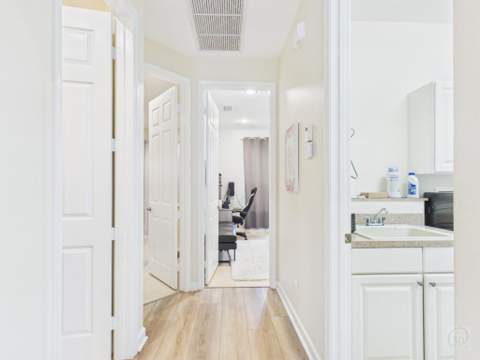 7059 Maidstone Drive, Port St. Lucie FL - photo 23 of 39