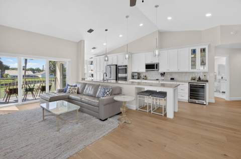 17323 Boca Club Boulevard #8, Boca Raton FL - photo 8 of 53