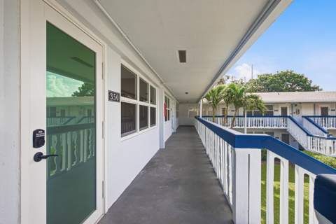 350 Farnham Q #350, Deerfield Beach FL - photo 14 of 20