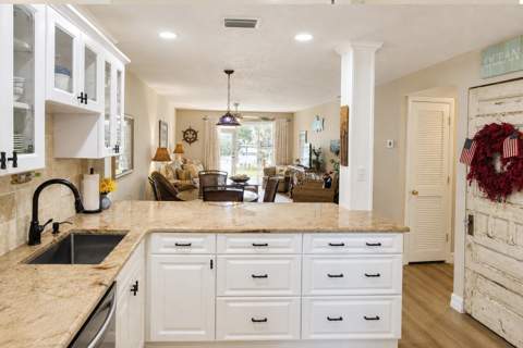 1351 Bayshore Drive #108, Fort Pierce FL - photo 8 of 33