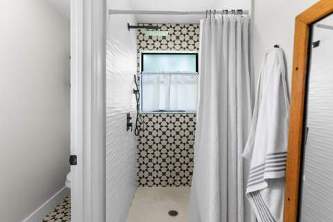 471 SE Lancaster Avenue, Port St. Lucie FL - photo 21 of 40