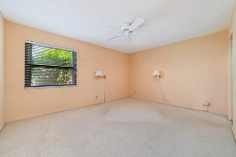 302 Deer Creek Wildwood Lane, Deerfield Beach FL - photo 15 of 36