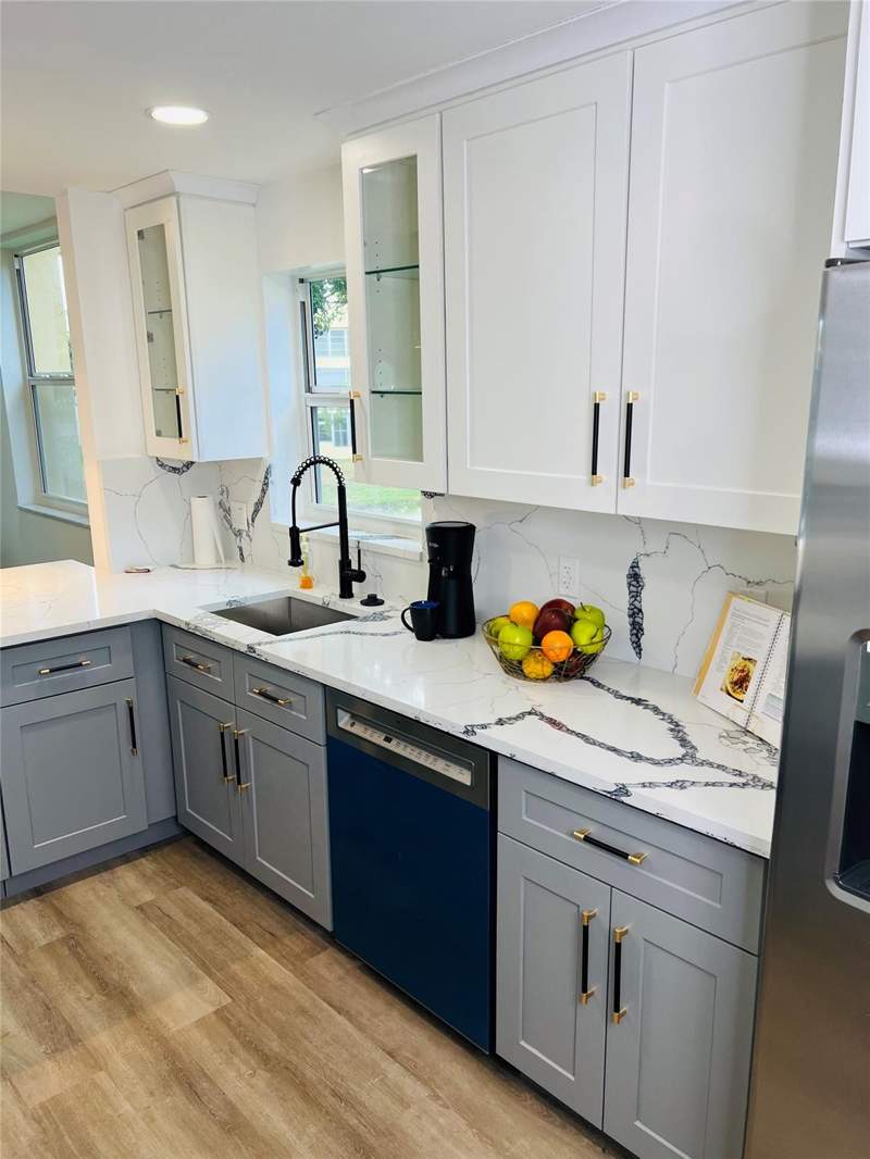 2 bedroom Condominium at 6090 NW 64th Avenue #212, Bermuda Club Three Condo, Tamarac — photo 5