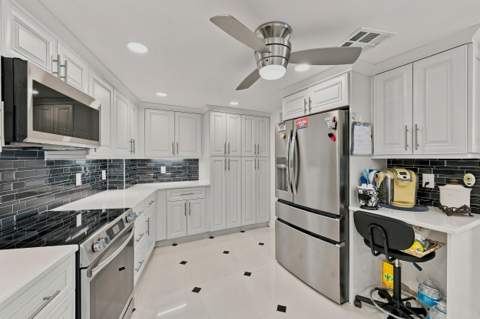 3900 N Ocean Drive #4B, Lauderdale-By-The-Sea FL - photo 19 of 67