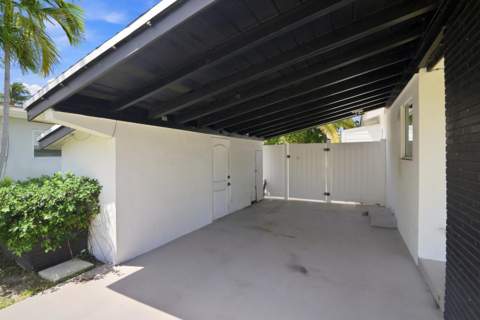 35 NE 29th Street, Wilton Manors FL - photo 8 of 45