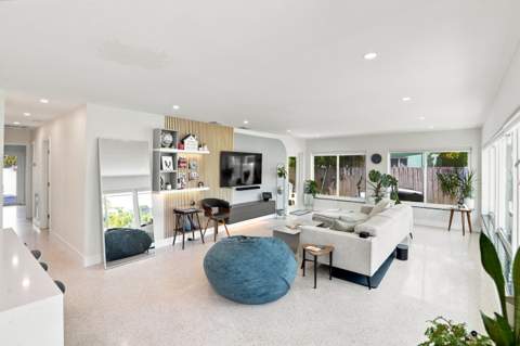 35 NE 29th Street, Wilton Manors FL - photo 10 of 45