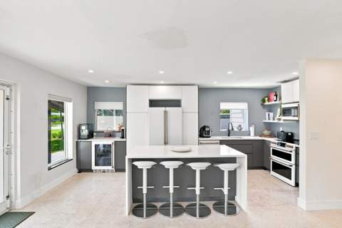 35 NE 29th Street, Wilton Manors FL - photo 15 of 45