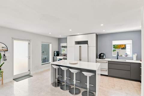 35 NE 29th Street, Wilton Manors FL - photo 16 of 45