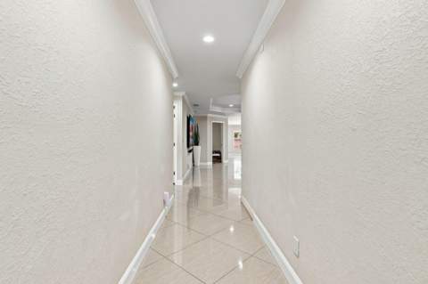 901 S M Street, Lake Worth Beach FL - photo 8 of 44