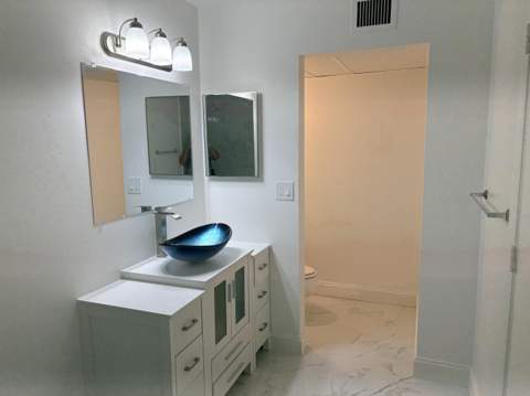 635 Executive Center Drive #M-207, West Palm Beach FL - photo 18 of 26