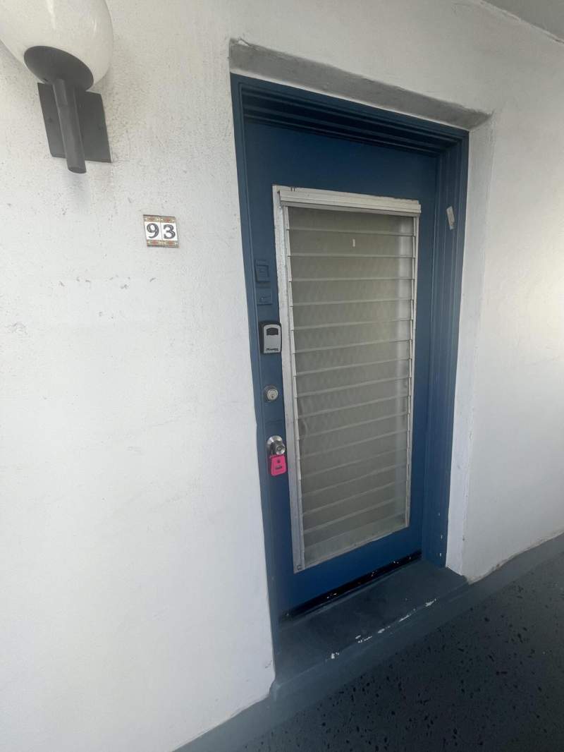 2 bedroom Condominium at 93 Normandy B, Kings Point , Delray Beach — photo 2