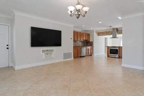 3100 S Seacrest Boulevard, Boynton Beach FL - photo 6 of 36
