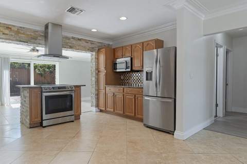 3100 S Seacrest Boulevard, Boynton Beach FL - photo 9 of 36