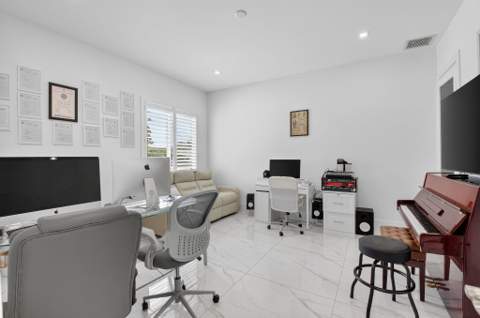 711 NE 6th Street, Boca Raton FL - photo 21 of 46