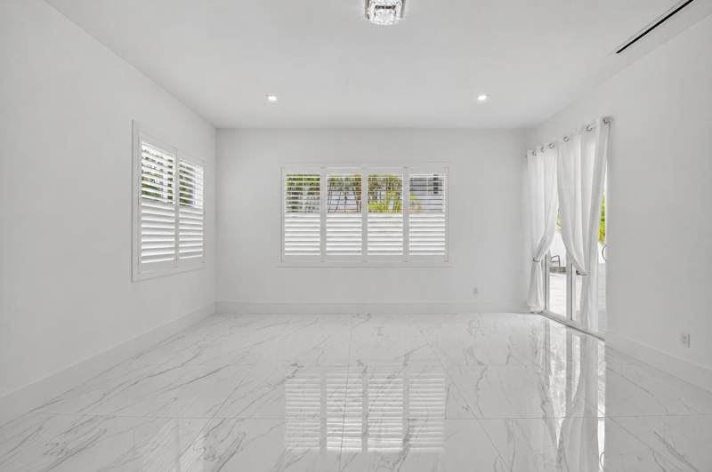 5 bedroom Single Family Residence at 711 NE 6th Street, Boca Raton Riviera Unit D, Boca Raton — photo 5