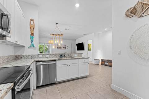 6855 4th Street, Jupiter FL - photo 11 of 31