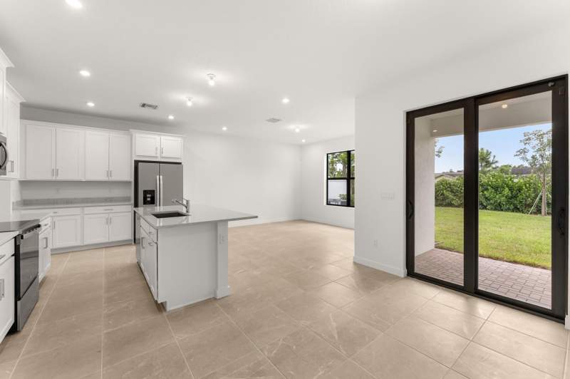 3 bedroom Townhouse at 7382 Brenner Avenue, Forest Oaks Residential Pud, Lake Worth — photo 3